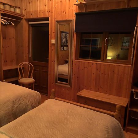 Cosy Countryside Log Cabin Kilkenny Extérieur photo