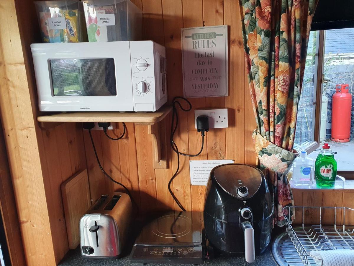 Cosy Countryside Log Cabin Kilkenny Extérieur photo