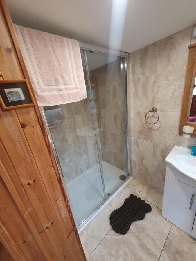 Cosy Countryside Log Cabin Kilkenny Extérieur photo